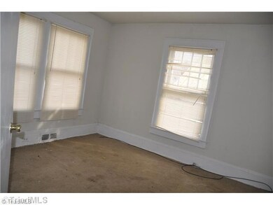1st Bedroom.