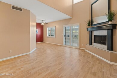4202 N 21st St Unit 1-2