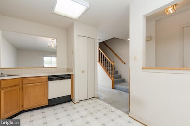 1526 Saint Christopher Ct, Edgewood, MD 21040 - photo 4