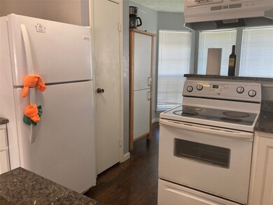 11007 Little Barley Ct, Houston, TX 77086 - photo 6