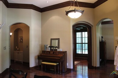 1915 Stonegate Valley Dr, Tyler, TX 75703 - photo 5