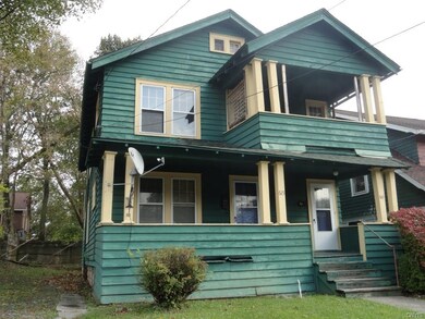615-617 Summit Ave