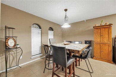 906 Ivy Ave, Donna, TX 78537 - photo 5