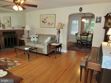 10 Leslie Ln, Wallingford, PA 19086 - photo 3