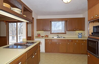 2142 Sand Hill Rd, Oregon, WI 53575 - photo 4