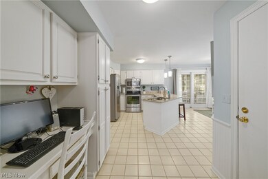 144 Royal Oak Dr, Aurora, OH 44202 - photo 7