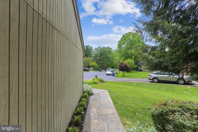 9401 Bethany Place, Montgomery Village, MD 20886 - photo 7