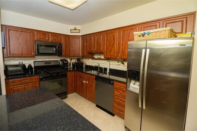 17 Forsythia Ct, Lafayette Hill, PA 19444 - photo 7