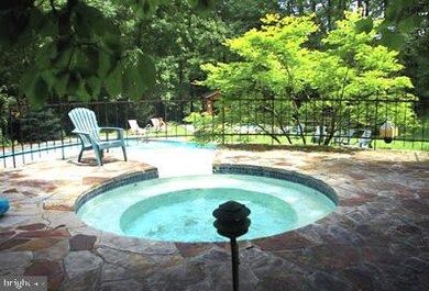 31 Bluebird Ln, Berkeley Springs, WV 25411 - photo 6