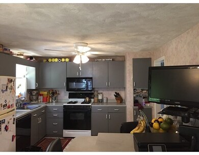 33 Acropolis Rd, Lowell, MA 01854 - photo 2