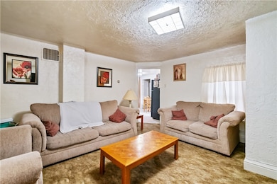 943 10th St, Donora, PA 15033 - photo 2