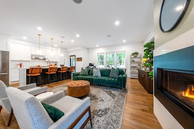 16 Walker St unit 16, Medford, MA 02155 - photo 3