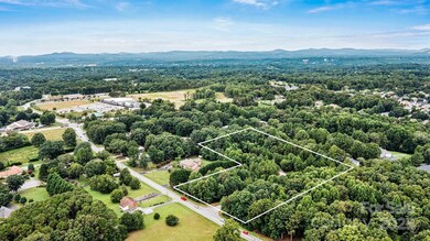 2807 17 Street Ct NE unit 1-14, Hickory, NC 28601 - photo 4