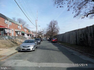 3028 Grantley Ave, Baltimore, MD 21215 - photo 3