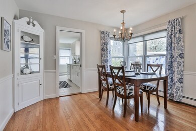 29 Franklin St, Newburyport, MA 01950 - photo 7