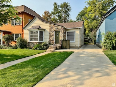 821 E 100 S, Salt Lake City, UT 84102 - photo 2