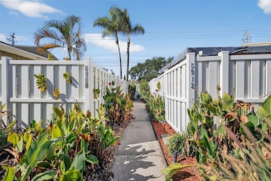 6908 El Centro Ct, Tampa, FL 33634 - photo 2