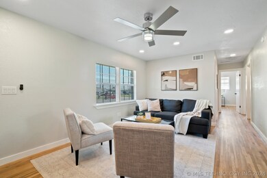 402 S 9th St, Broken Arrow, OK 74012 - photo 5