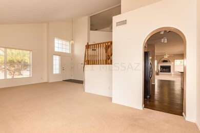 Living/dining  - 9048 Eaglestone