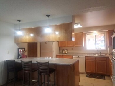 2021 Hybiscus St, Medford, OR 97504 - photo 4