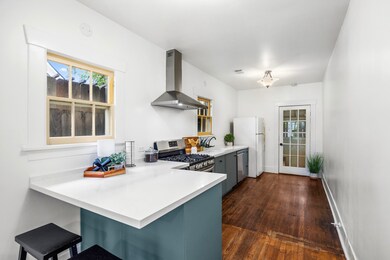 1646 Arlington St, Houston, TX 77008 - photo 7