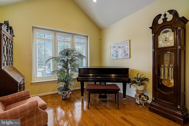 7278 Pebble Creek Dr, Elkridge, MD 21075 - photo 6