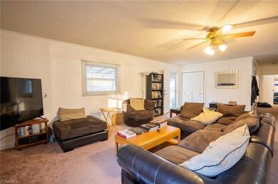 1019 Salmons Dr, Asheboro, NC 27205 - photo 6