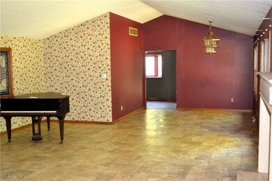 32078 Willow Cir, Avon Lake, OH 44012 - photo 6