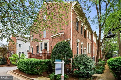 2422 Garnett Dr, Alexandria, VA 22311 - photo 3