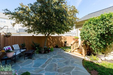 9036 Ribbon Falls Loop, Bristow, VA 20136 - photo 3