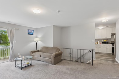 241 Fairview Cir, Middle Island, NY 11953 - photo 4