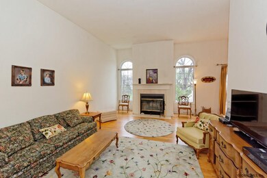 25 Conway Cir, Albany, NY 12211 - photo 4