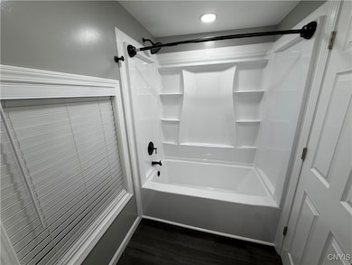 103-105 Drexler St, Liverpool, NY 13088 - photo 3