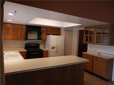 10508 Candlewood Ave, El Paso, TX 79925 - photo 7