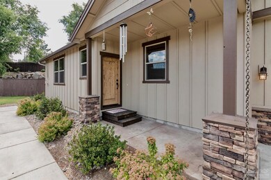 1216 NE Shane Ln, Bend, OR 97701 - photo 2