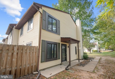 2549 Fox Ridge Ct unit 68, Woodbridge, VA 22192 - photo 2