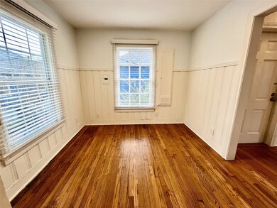 2010 Elmen St unit 2, Houston, TX 77019 - photo 5