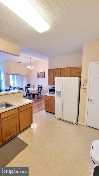 7416 Hindon Cir, Windsor Mill, MD 21244 - photo 5