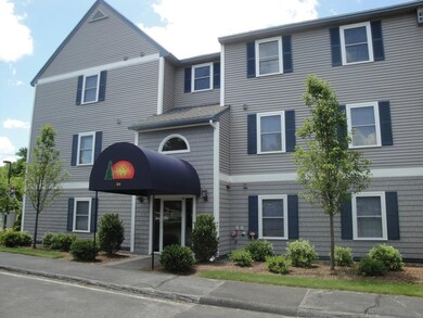 131 Eastern Ave unit 201, Manchester, NH 03104 - photo 6