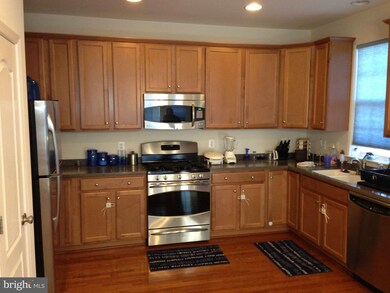813 Carnaby St, Stafford, VA 22554 - photo 3