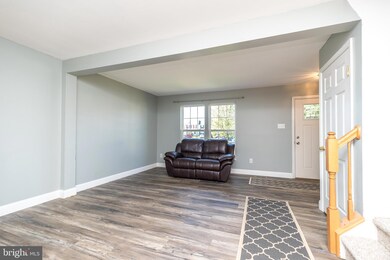 1236 Hunter Ln, Perkiomenville, PA 18074 - photo 6