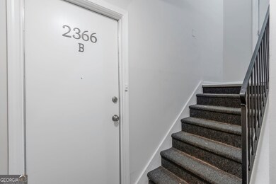 2364 Peachwood Cir NE unit 2366 B, Atlanta, GA 30345 - photo 2
