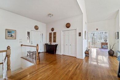 Foyer & Entry (2)