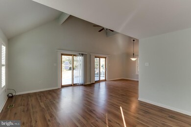 9666 Springs Rd, Warrenton, VA 20186 - photo 3