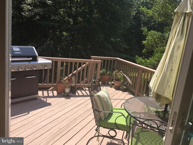 7306 Shady Glen Dr, Columbia, MD 21046 - photo 4