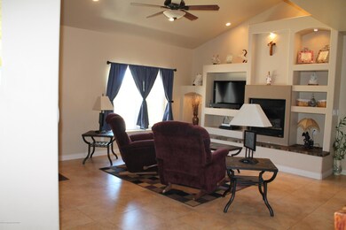 4901 Sandalwood Dr, Farmington, NM 87402 - photo 4