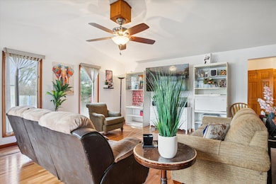 09-5695-Hinkley-Rd-Stockbridge-MI-49285-