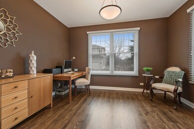 1667 Bluestem Ln, Glenview, IL 60026 - photo 6