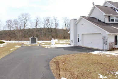 269 Orchard View Dr, Effort, PA 18330 - photo 2