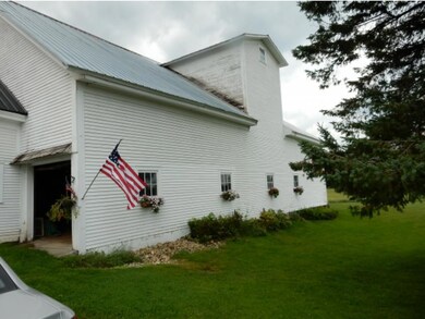 540 Main Street Route 14 S, Albany, VT 05820 - photo 3